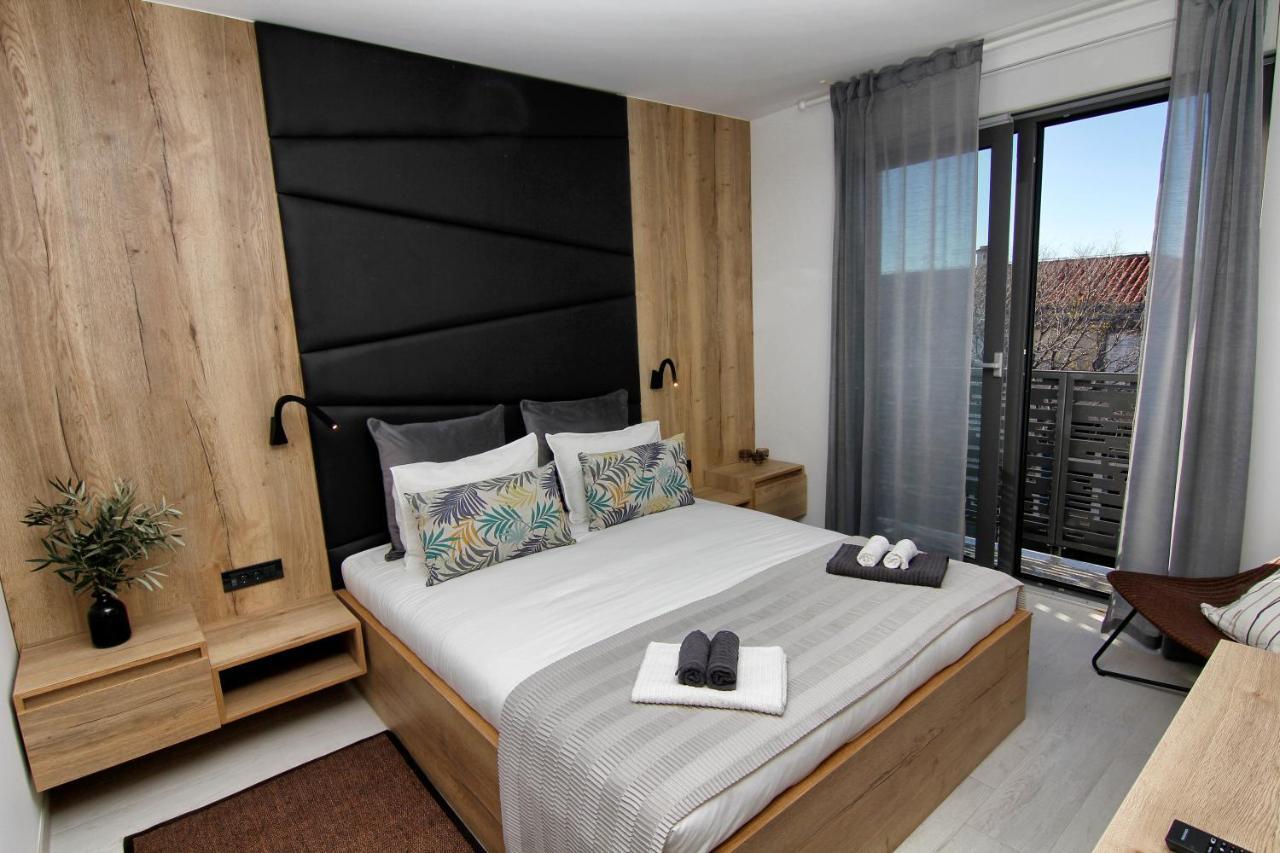 Azur Bed and Breakfast Novi Vinodolski Exteriör bild